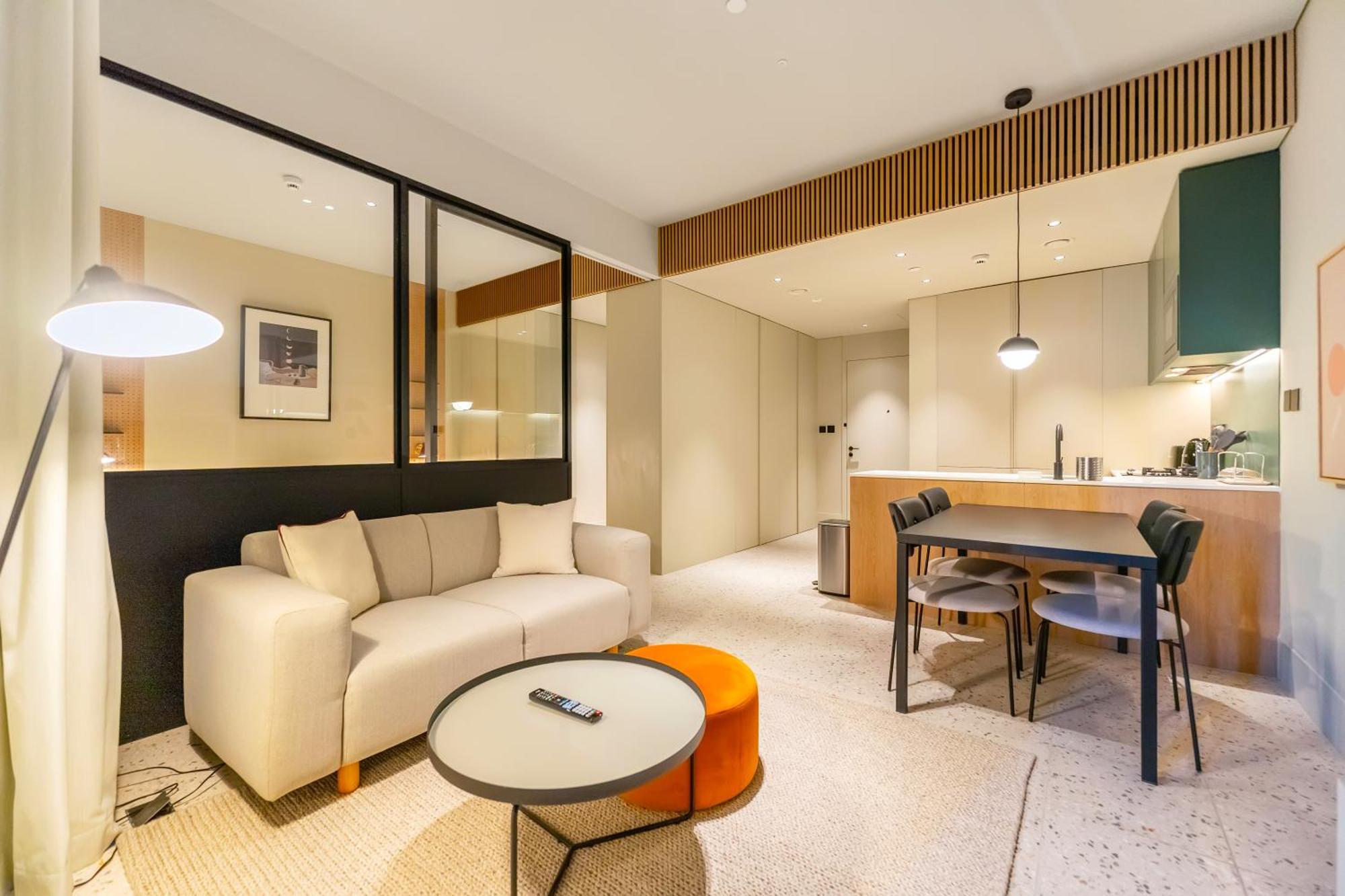 Apartment Fam Living - Upside Living - Wfh Friendly-business Bay