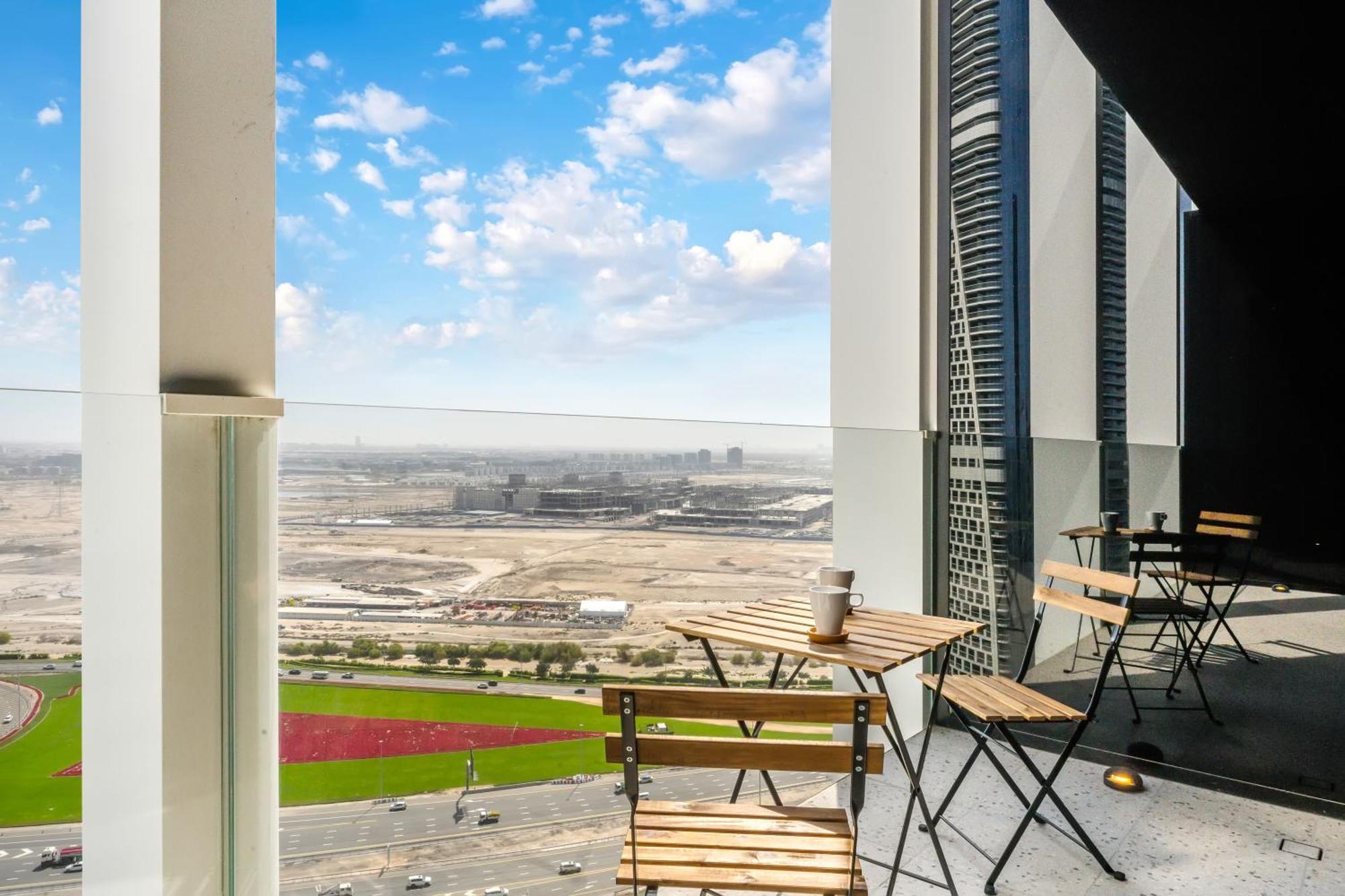 Fam Living - Upside Living - Wfh Friendly-business Bay * دبي