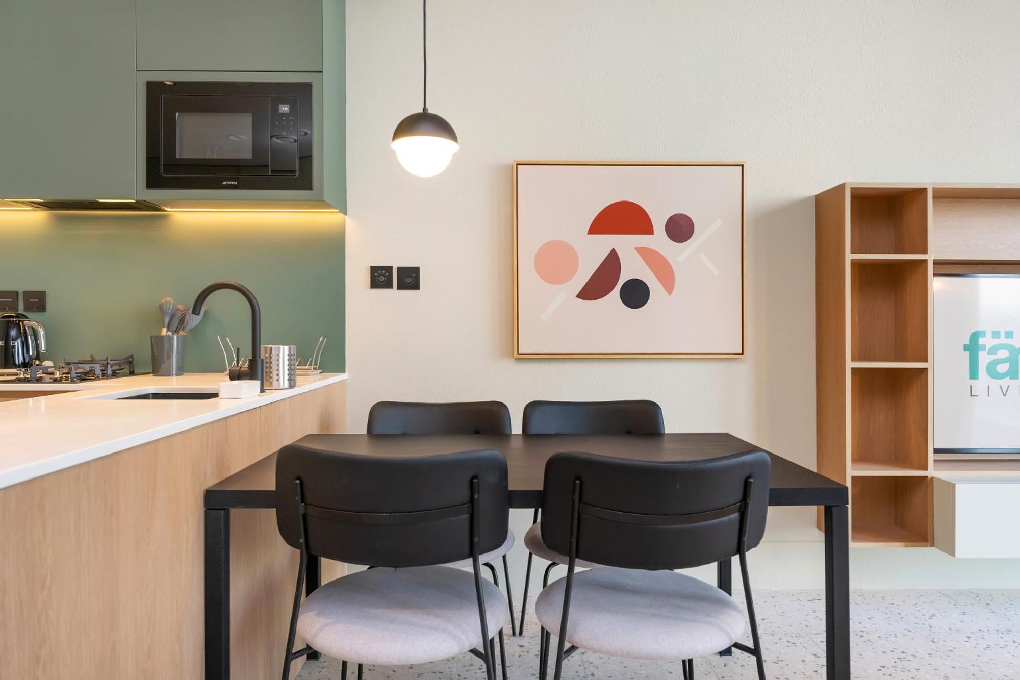 Fam Living - Upside Living - Wfh Friendly-business Bay دبي