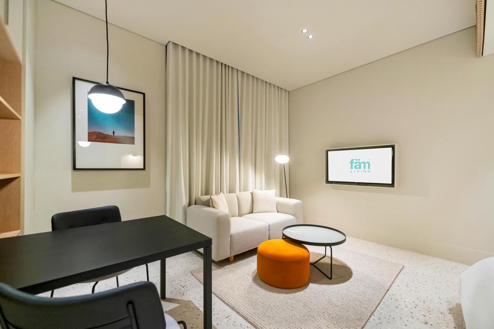 Fam Living - Upside Living - Wfh Friendly-business Bay شقة