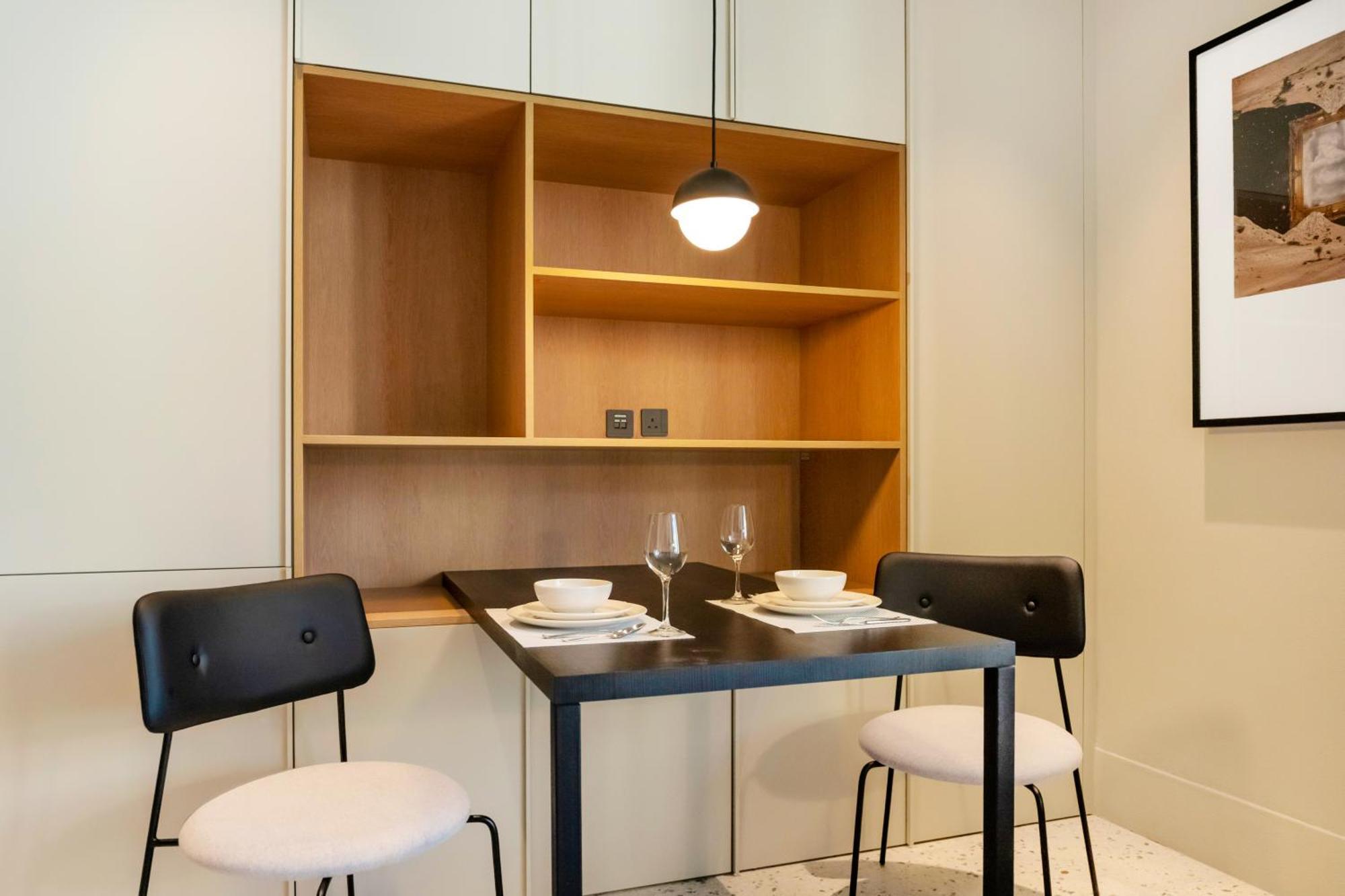 Fam Living - Upside Living - Wfh Friendly-business Bay * دبي